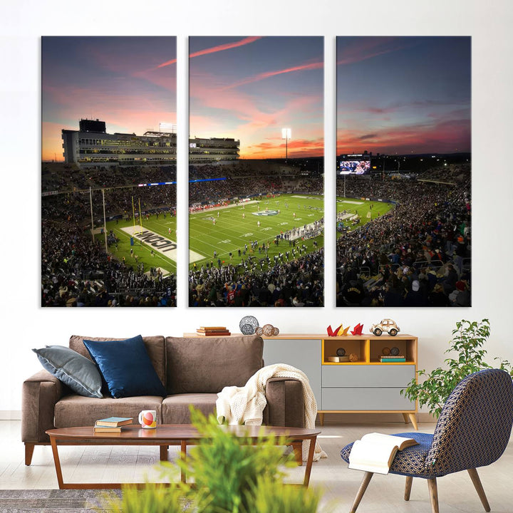 The University of Connecticut UCONN Huskies Football Team Print - East Hartford Pratt & Whitney Stadium Wall Art Canvas Print