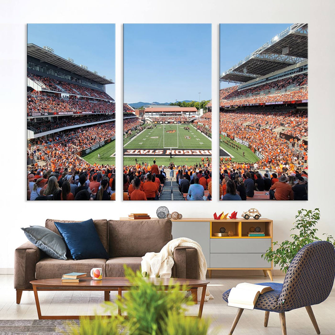 Oregon State Beavers Football Team Print - Corvallis Reser Stadium Wall Art Canvas Print