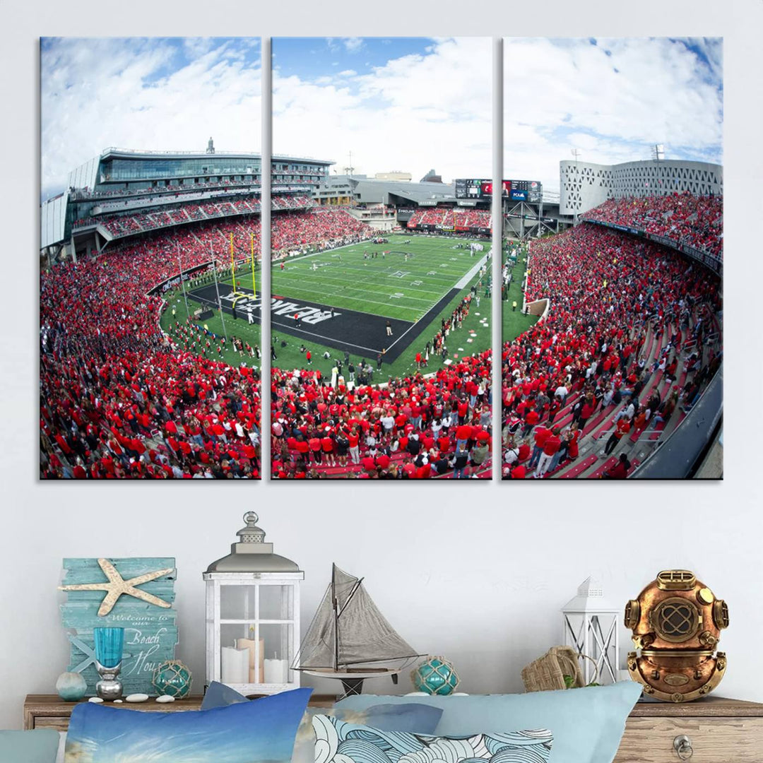 Cincinnati Bearcats Football Team Print - Nippert Stadium Wall Art Canvas Print