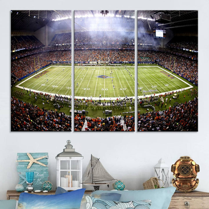 The University of Texas at San Antonio Roadrunners Football Team Print - San Antonio Alamodome Wall Art Canvas Print