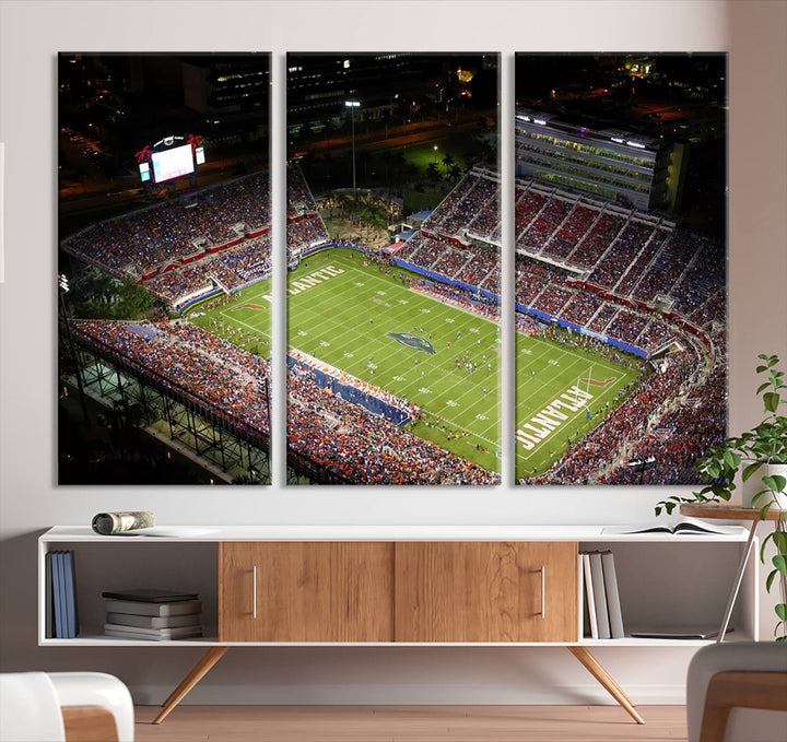 Florida Atlantic University Owls Football Team Print - Boca Raton FAU Stadium Wall Art Canvas Print