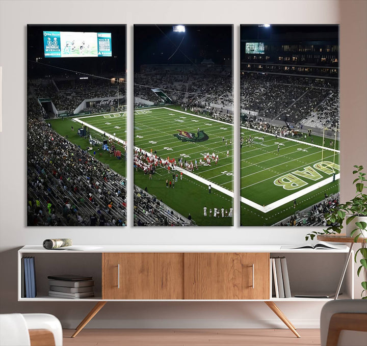 UAB Blazers Football Team Print - Birmingham Protective Stadium Wall Art Canvas Print