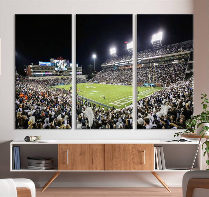 Georgia Tech Yellow Jackets Football Team Print - Atlanta Bobby Dodd Stadium Wall Art Canvas Print