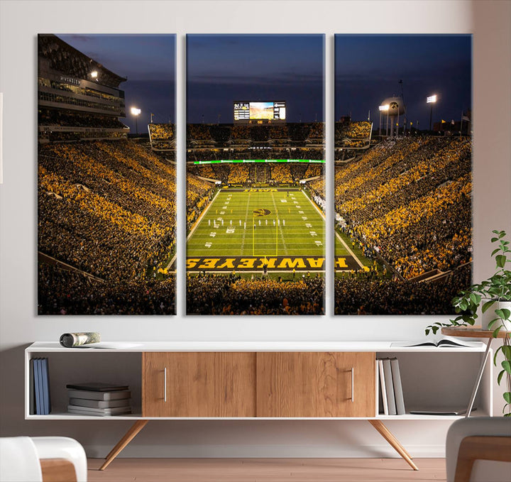 Iowa University Hawkeyes Football Team Print - Iowa City Kinnick Stadium Wall Art Canvas Print