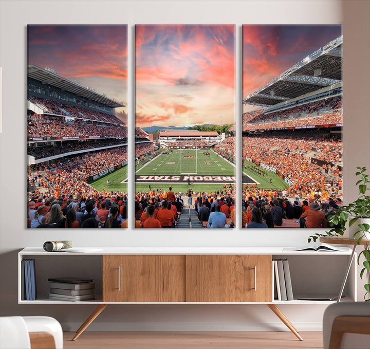 Oregon State Beavers Football Team Print - Corvallis Reser Stadium Wall Art Canvas Print