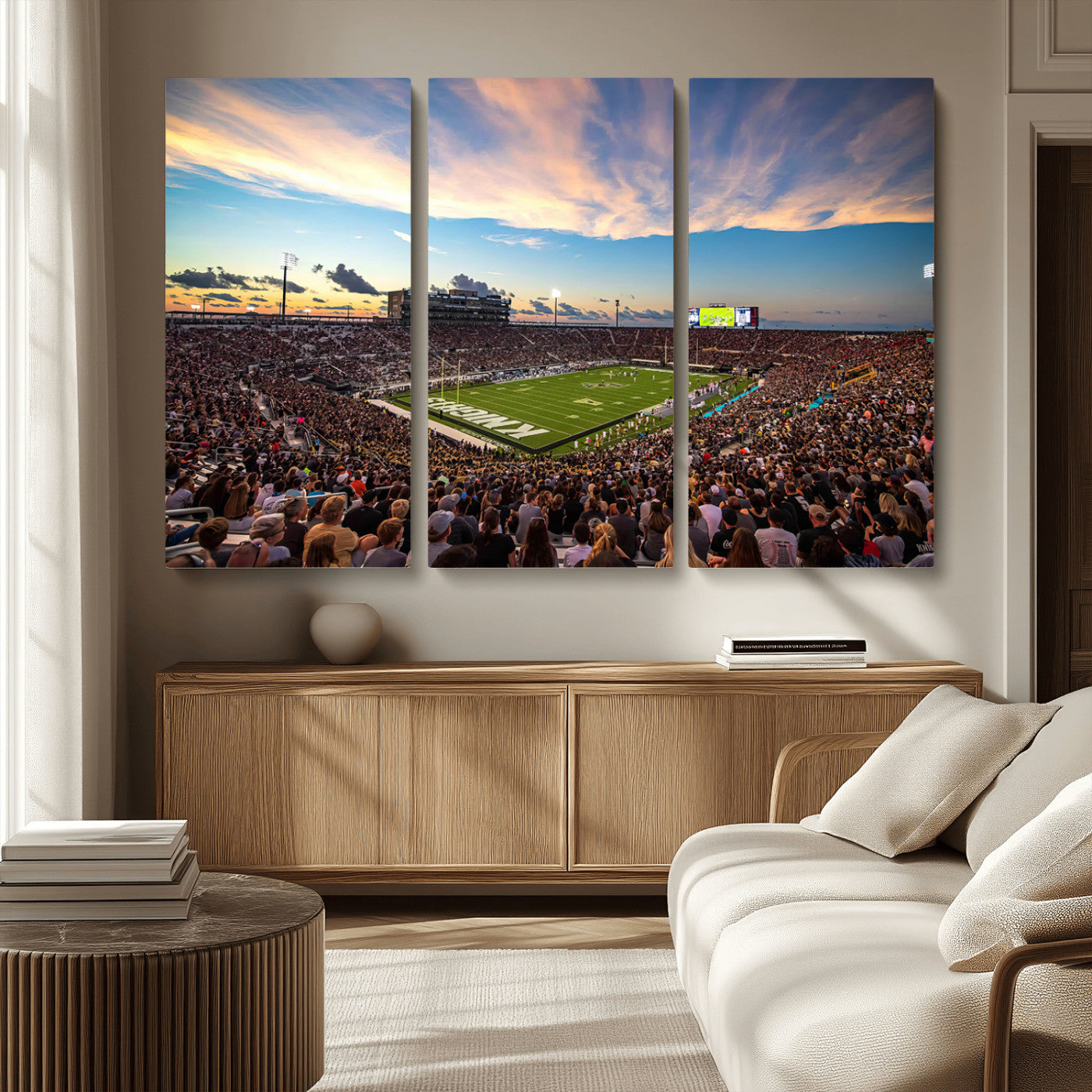 MGV-CV-48X32-3P - UCF Knights Football Team Print - Orlando FBC Mortgage Stadium Wall Art Canvas Print