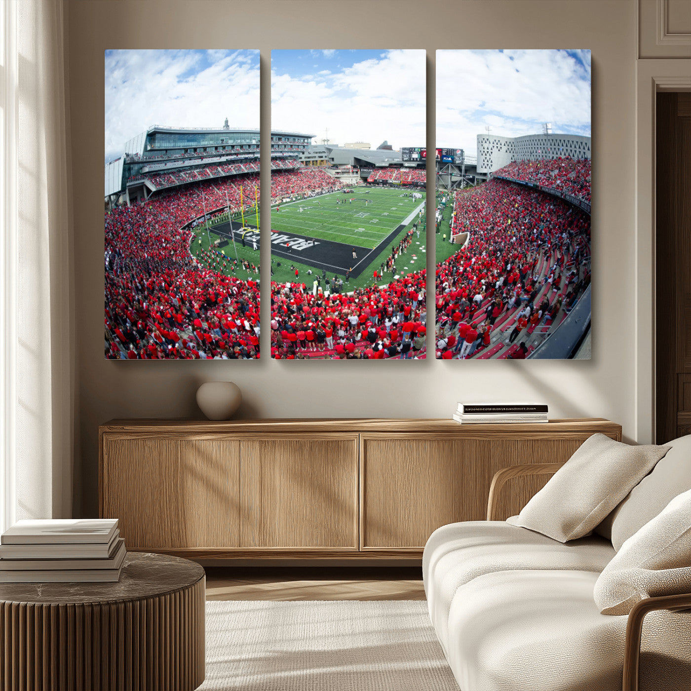 MGV-CV-48X32-3P - Cincinnati Bearcats Football Team Print - Nippert Stadium Wall Art Canvas Print