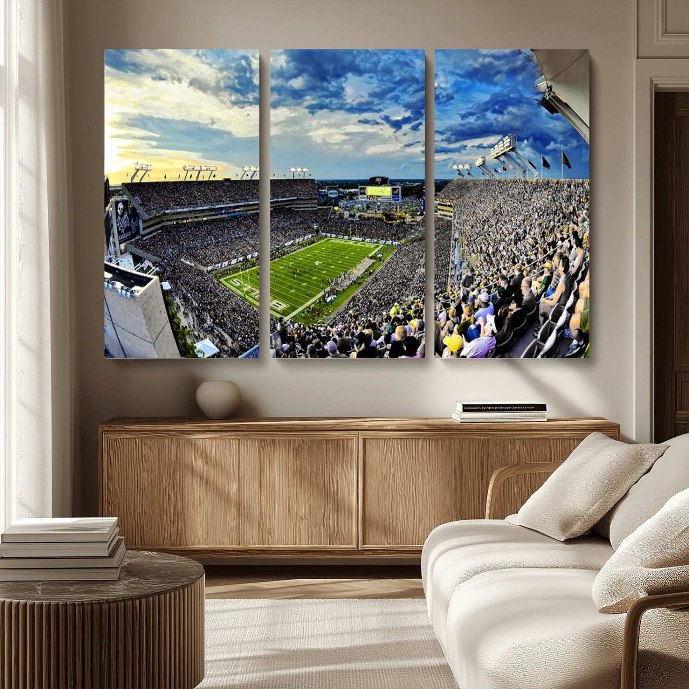 MGV-CV-48X32-3P - Framed USF Bulls Football Team Print - Tampa Raymond James Stadium Wall Art Canvas Print