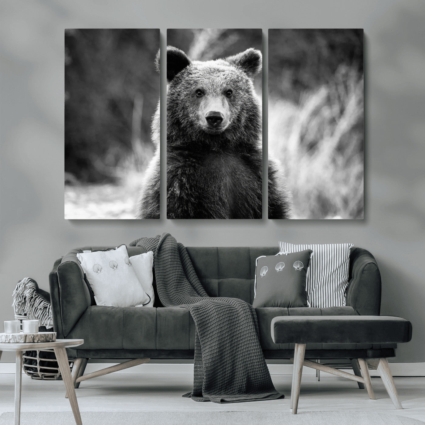 MGV-CV-48X32-3P - Grizzly Bear Wall Art Canvas Print, Framed Black White Bear Art Picture Print, Wild Bear Perfect Rustic Wildlife Decor Artwork