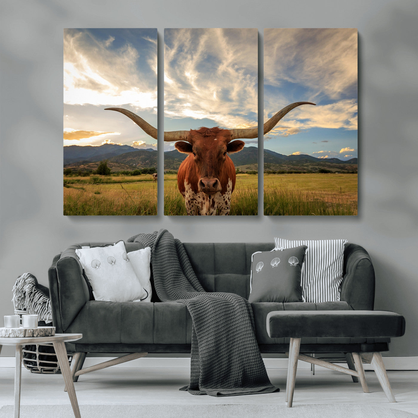 MGV-CV-48X32-3P - Texas Longhorn Canvas Wall Art – Majestic Triptych Animal Print – Rustic Western Decor for Living