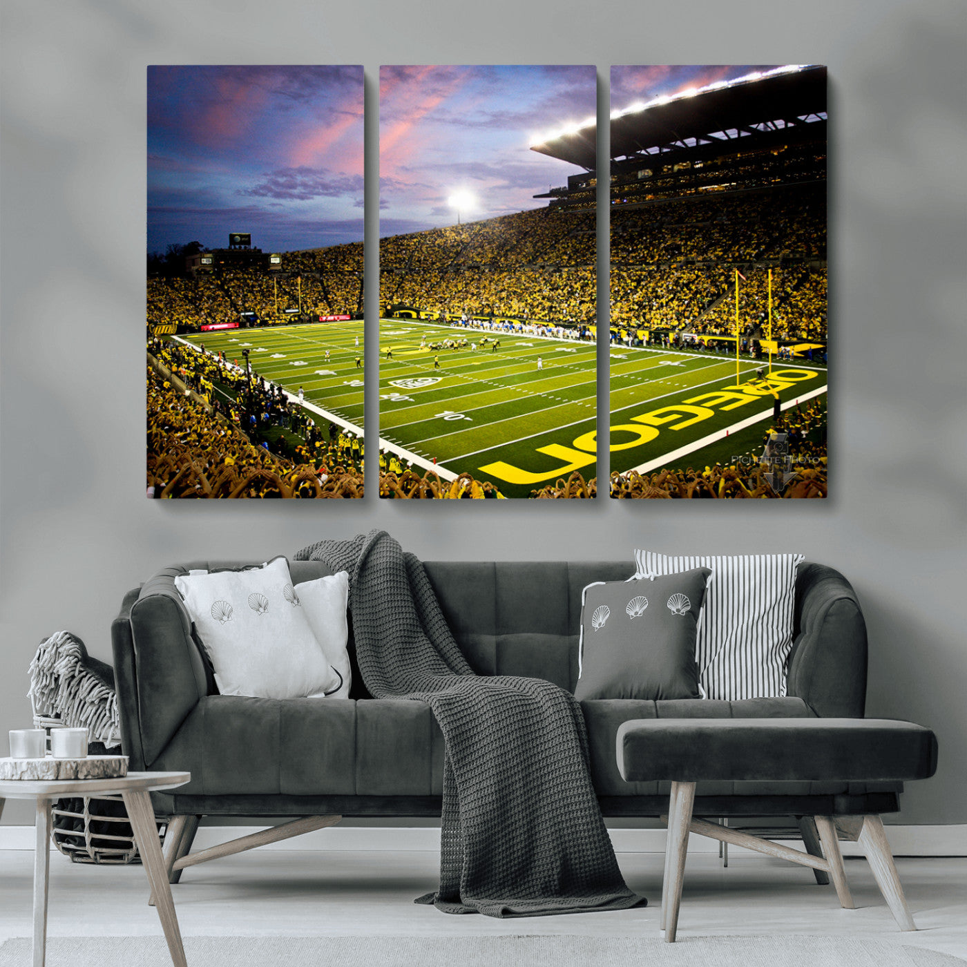 MGV-CV-48X32-3P - University of Oregon Ducks Football Team Print - Eugene Autzen Stadium Wall Art Canvas Print