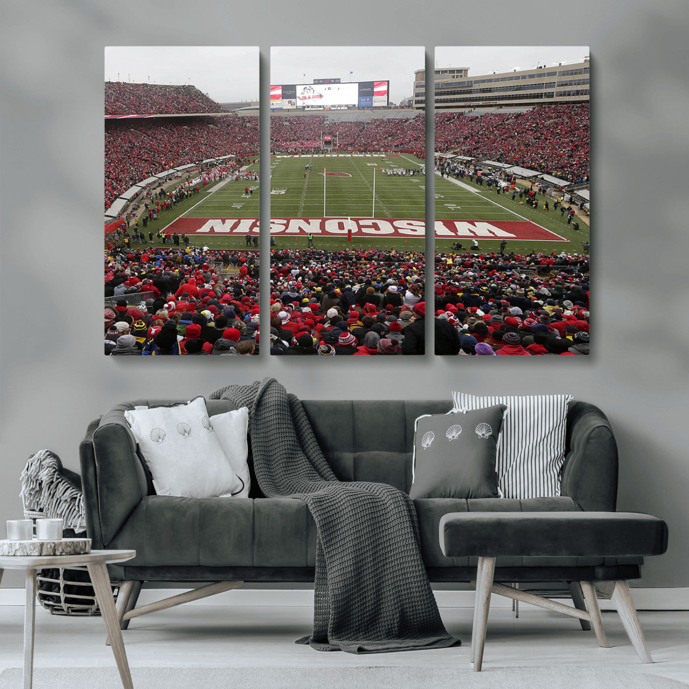 MGV-CV-48X32-3P - Wisconsin Badgers Team Print Canvas - Madison Camp Randall Stadium Wall Art Canvas Print