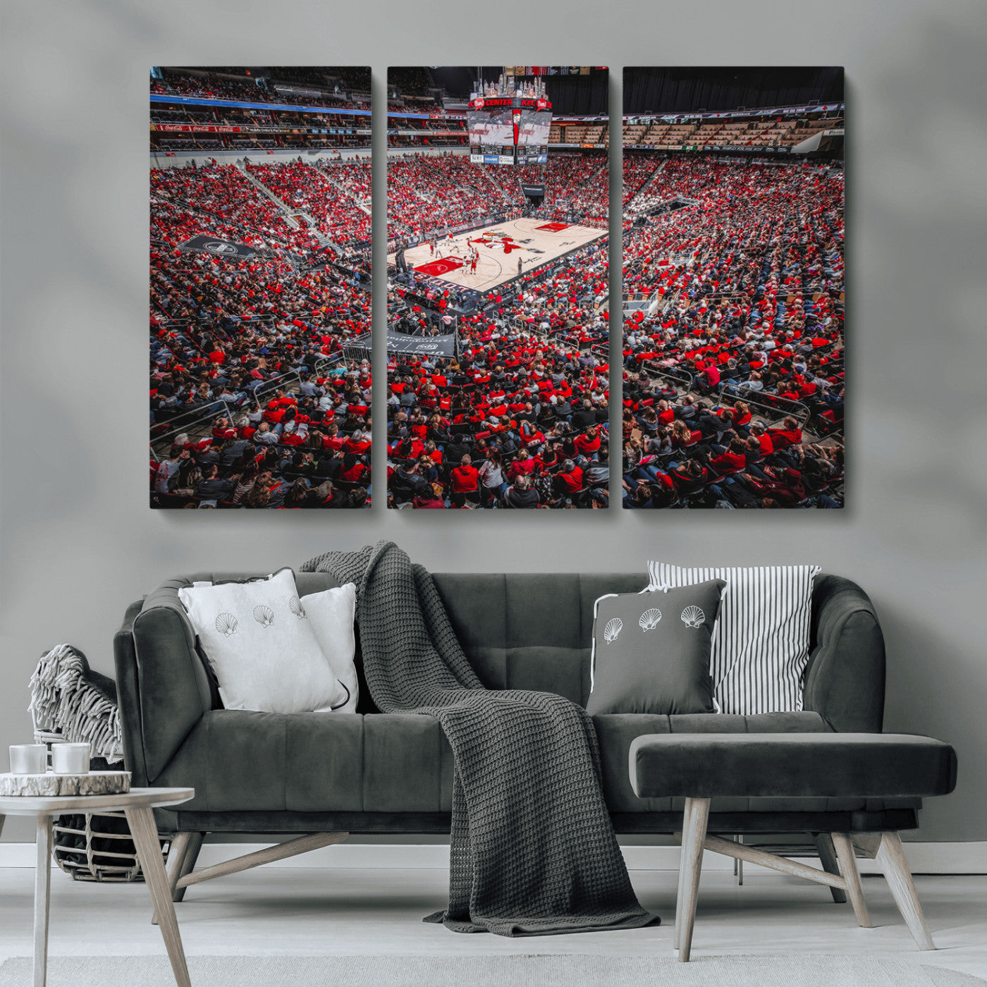 MGV-CV-48X32-3P - Louisville Cardinals Basketball Print Canvas - Louisville KFC Yum Center Arena Wall Art Canvas Print