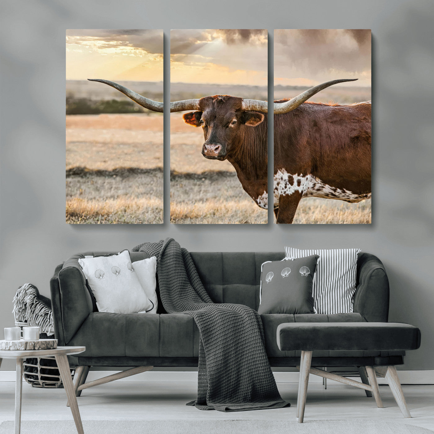 MGV-CV-48X32-3P - Texas Longhorn Wall Art Canvas Print, Rustic Ranch Decor, Majestic Western Longhorn Cattle