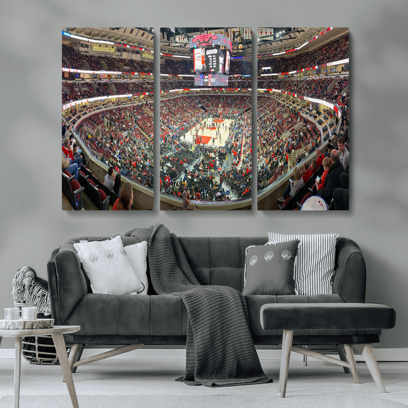 MGV-CV-48X32-3P - United Center Chicago Bulls Stadium Wall Art Canvas Print