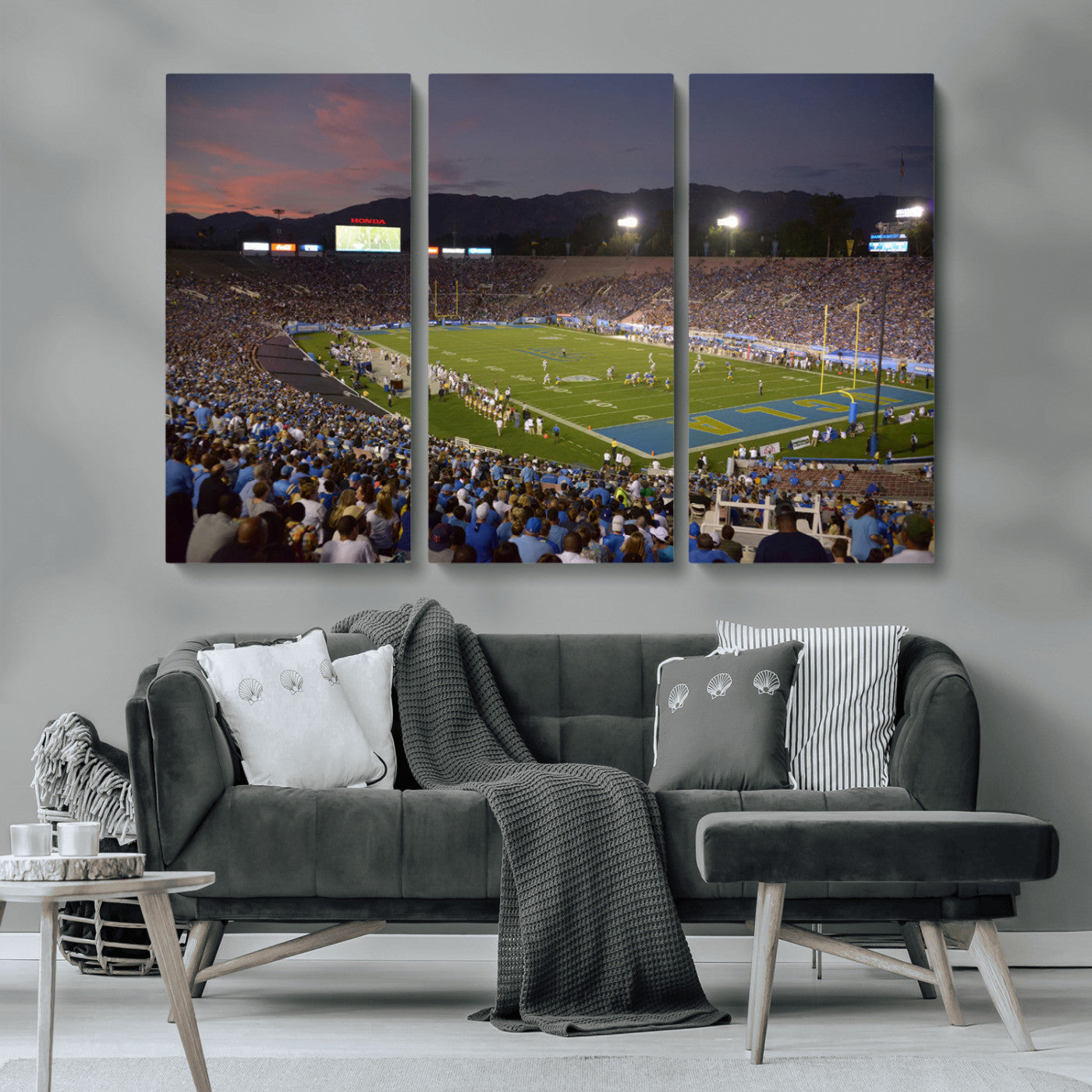 MGV-CV-48X32-3P - UCLA Bruins Football Team Print - Pasadena Rose Bowl Stadium Wall Art Canvas Print