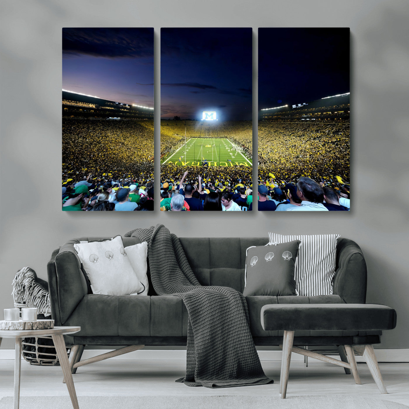 MGV-CV-48X32-3P - University of Michigan Wolverines Football Team Print - Ann Arbor Michigan Stadium Canvas Print