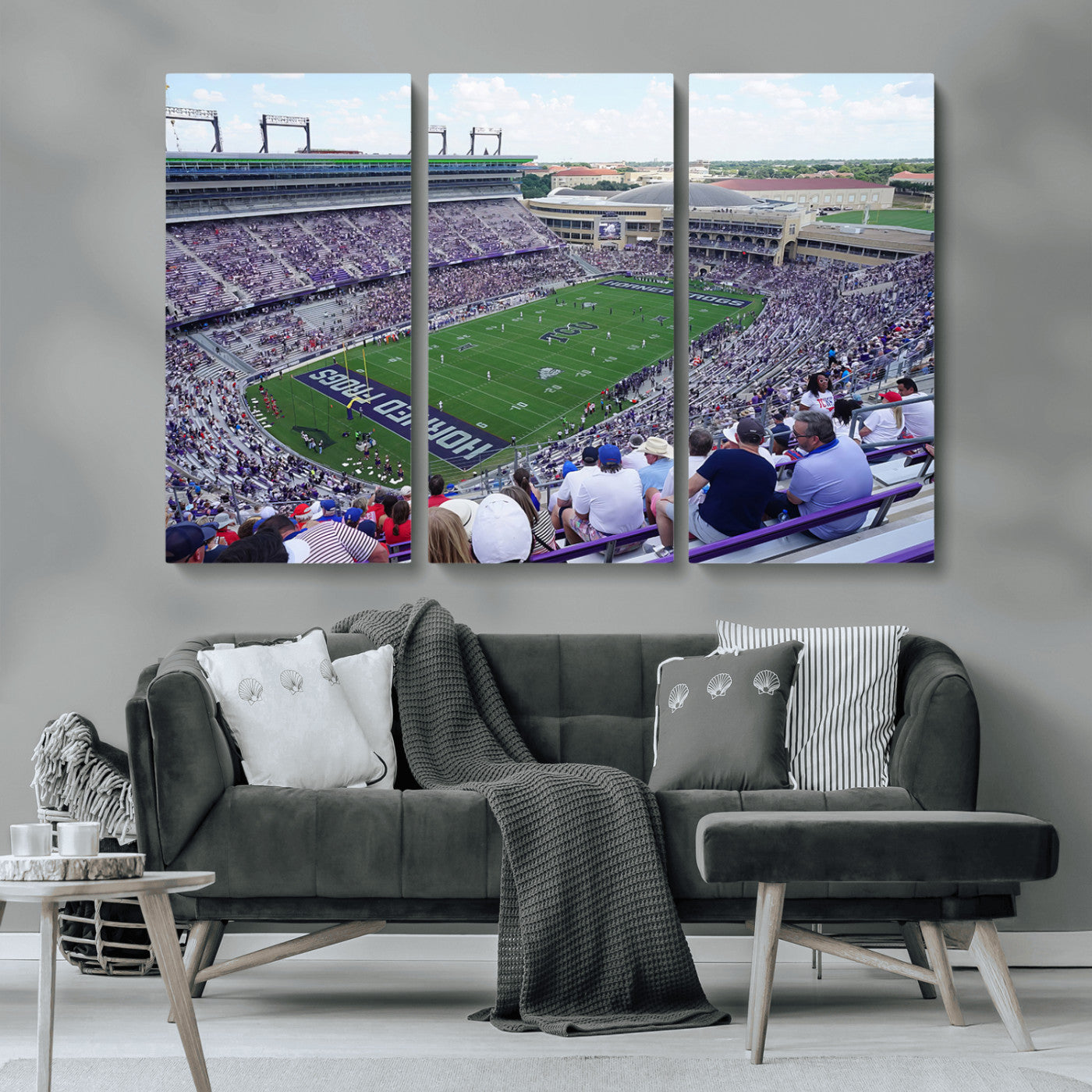 MGV-CV-48X32-3P - The Texas Christian University TCU Horned Frogs Football Team Print - Fort Worth Amon G. Carter