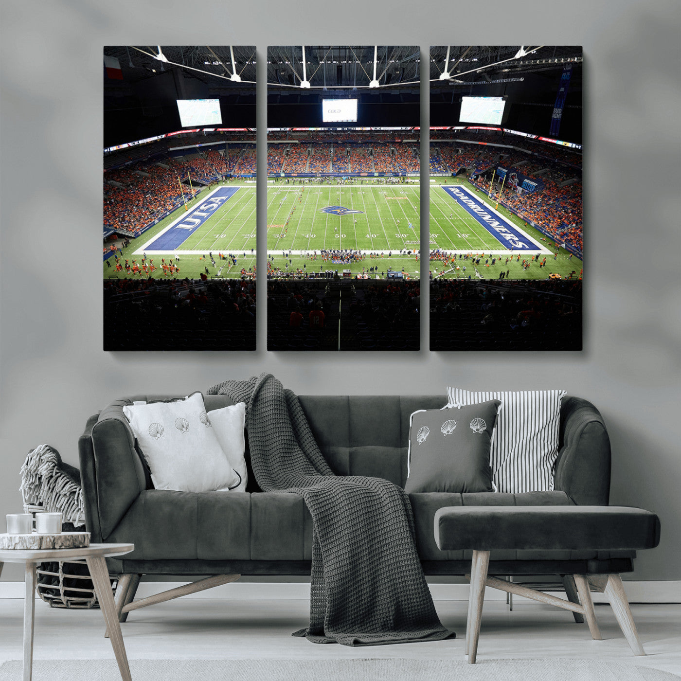 MGV-CV-48X32-3P - The University of Texas at San Antonio Roadrunners Football Team Print - San Antonio Alamodome Wall