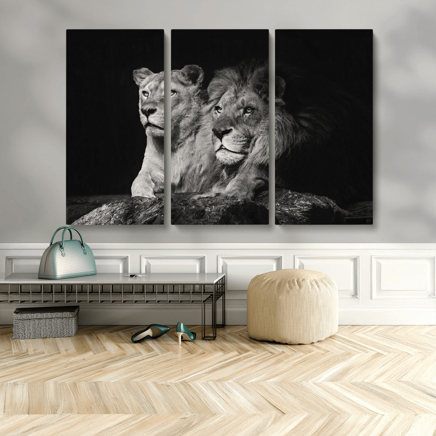 MGV-CV-48X32-3P - Lion Couple Canvas Wall Art Print – Elegant Wildlife Portrait in Black and White Lion Family – Ready to Hang