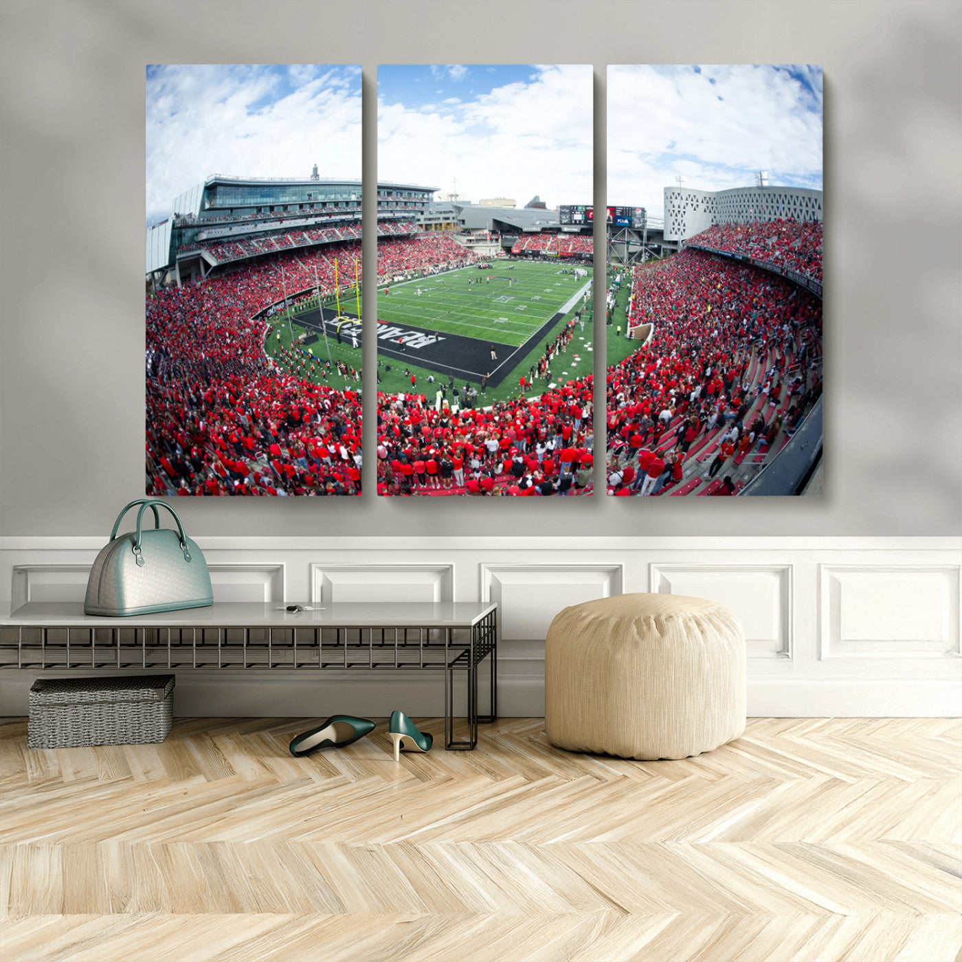 MGV-CV-48X32-3P - Cincinnati Bearcats Football Team Print - Nippert Stadium Wall Art Canvas Print