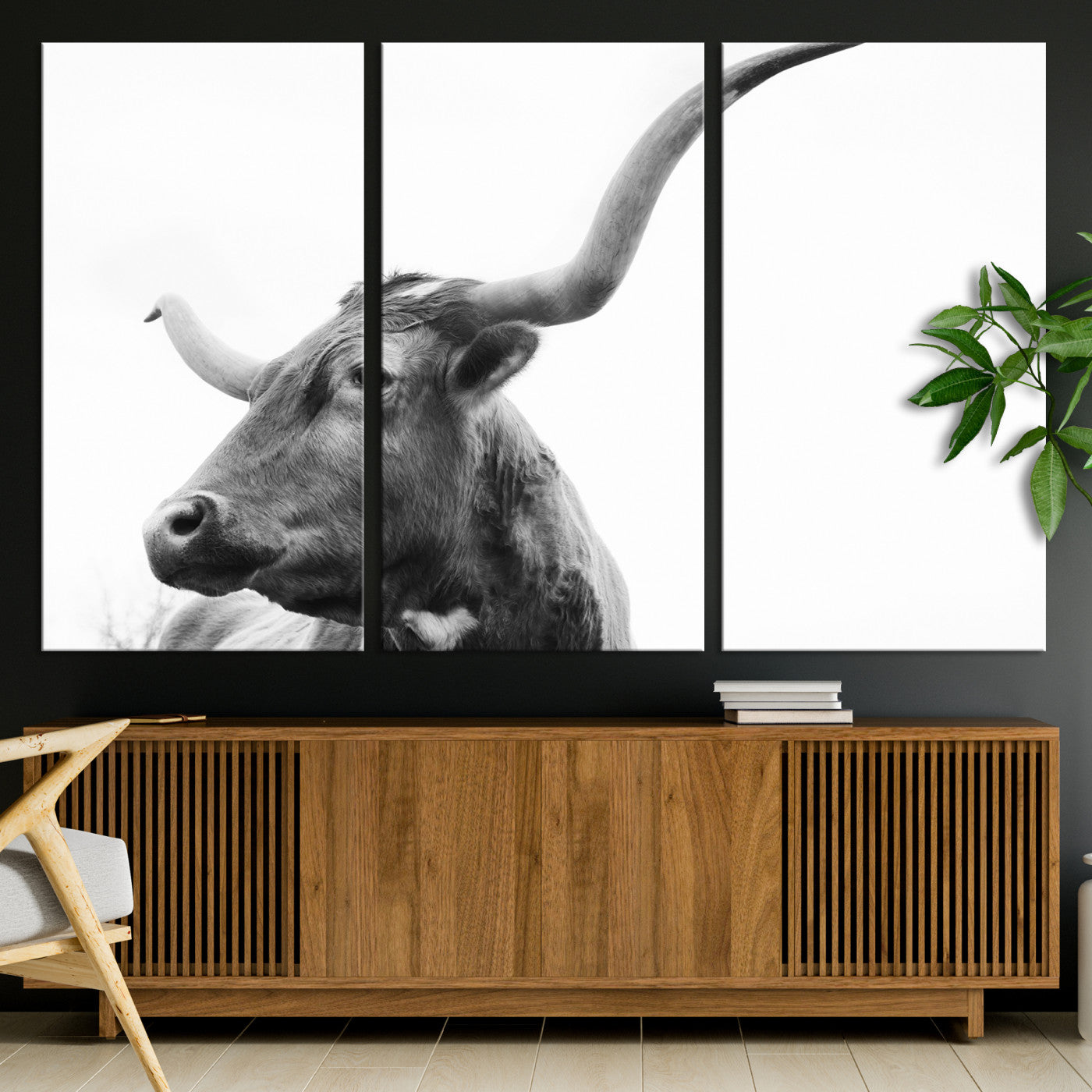 64392617-MGV-CV-36X24-Longhorn Wall Art Wall Art Canvas Print, Framed Modern Ranch Style Art Art Picture Print, Monochrome Cow Print Perfect Rustic Western Decor