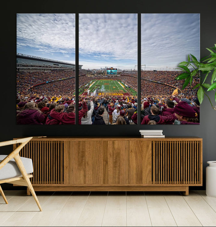 University of Minnesota Golden Gophers Football Team Print - Minneapolis Huntington Bank Stadium Wall Art Canvas Print