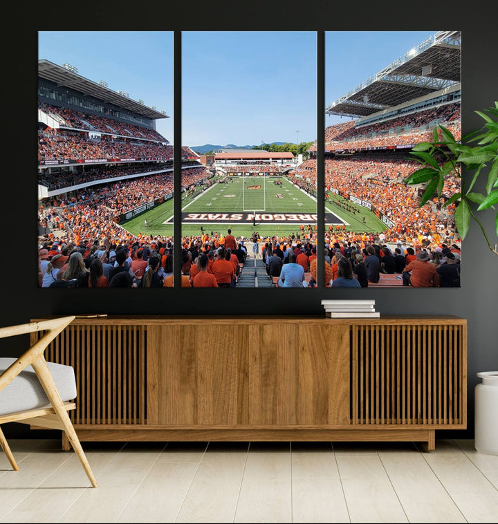 Oregon State Beavers Football Team Print - Corvallis Reser Stadium Wall Art Canvas Print