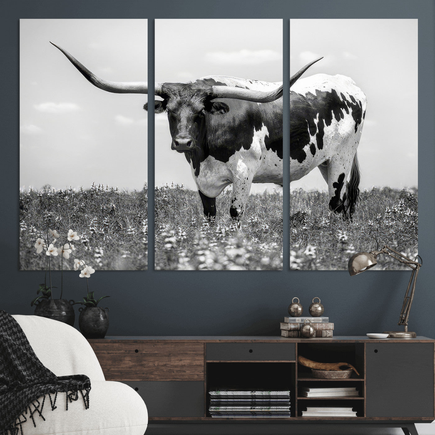 -Texas Black White Highland Longhorn Cow Wall Art Canvas Print