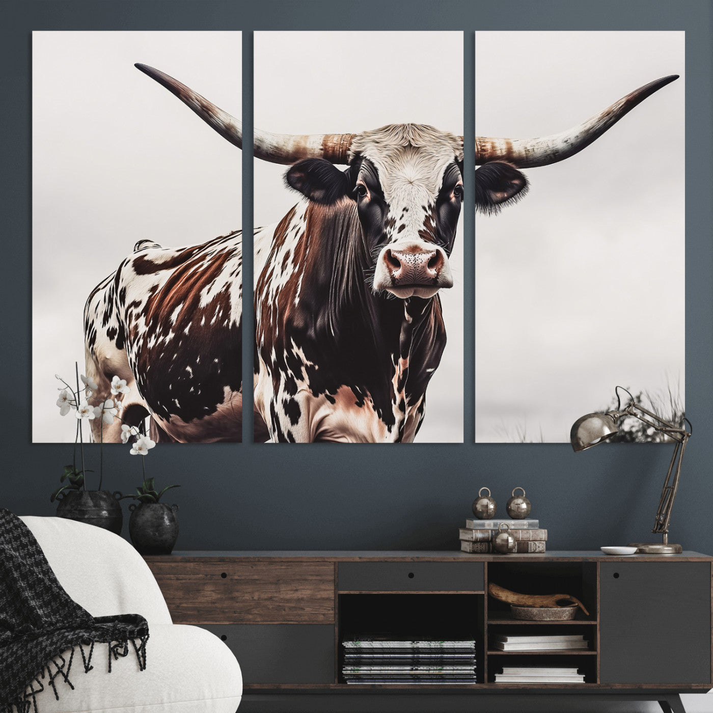 Close-up of a Texas Longhorn bull with powerful horns, perfect for rustic farmhouse or country-themed home decor. Ideal for animal lovers.