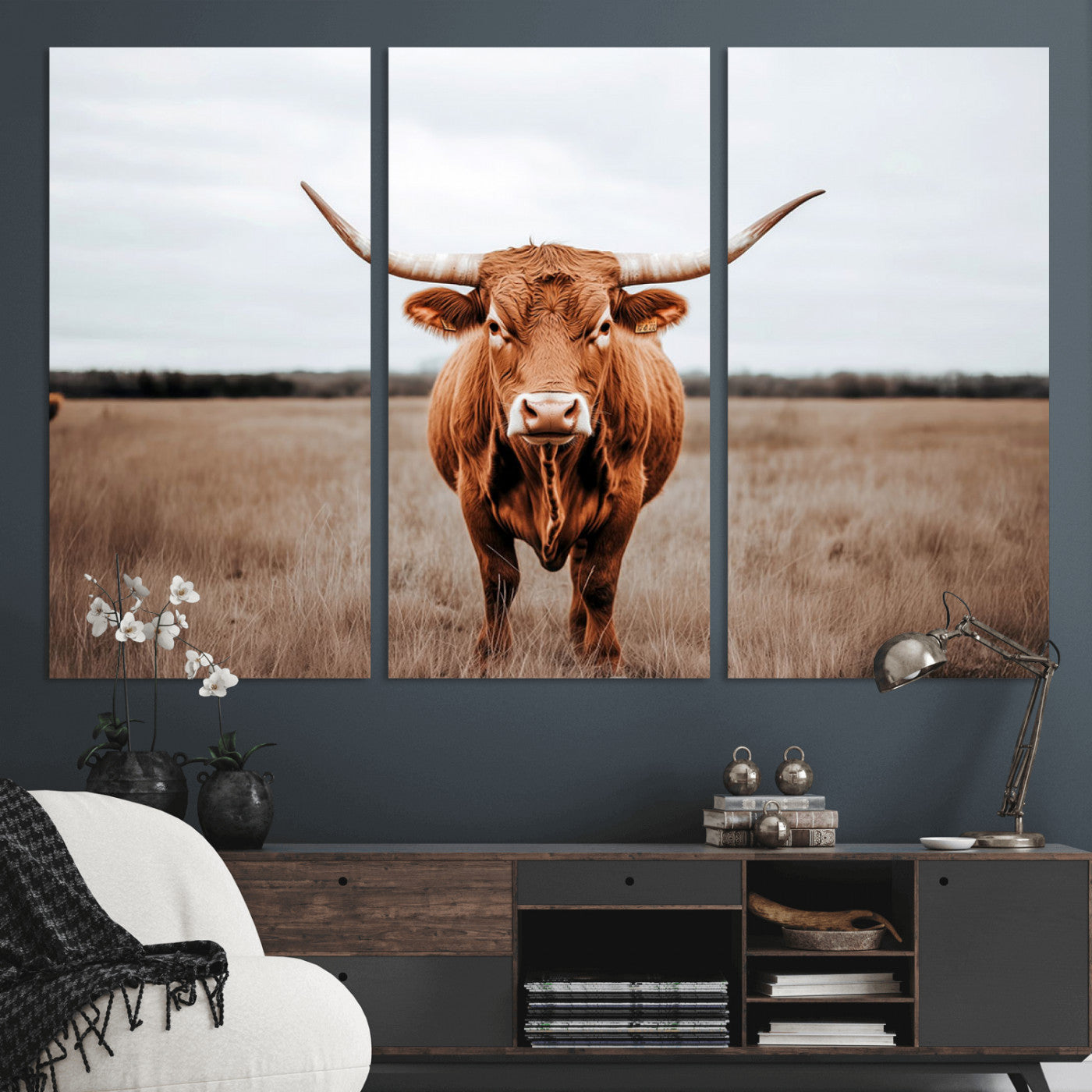 16316734-MGV-CV-48X32-3P - Longhorn bull, open field, rustic charm, natural beauty, Wall Art Canvas Print, countryside,