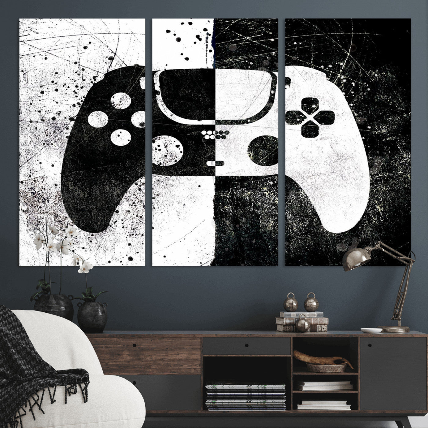 17525128-MGV-CV-36X24 - Abstract Gaming Controller Wall Art Canvas Print, Black White Video Game Controller Modern Canvas Print, Minimal Gamer Graphic Art Printing