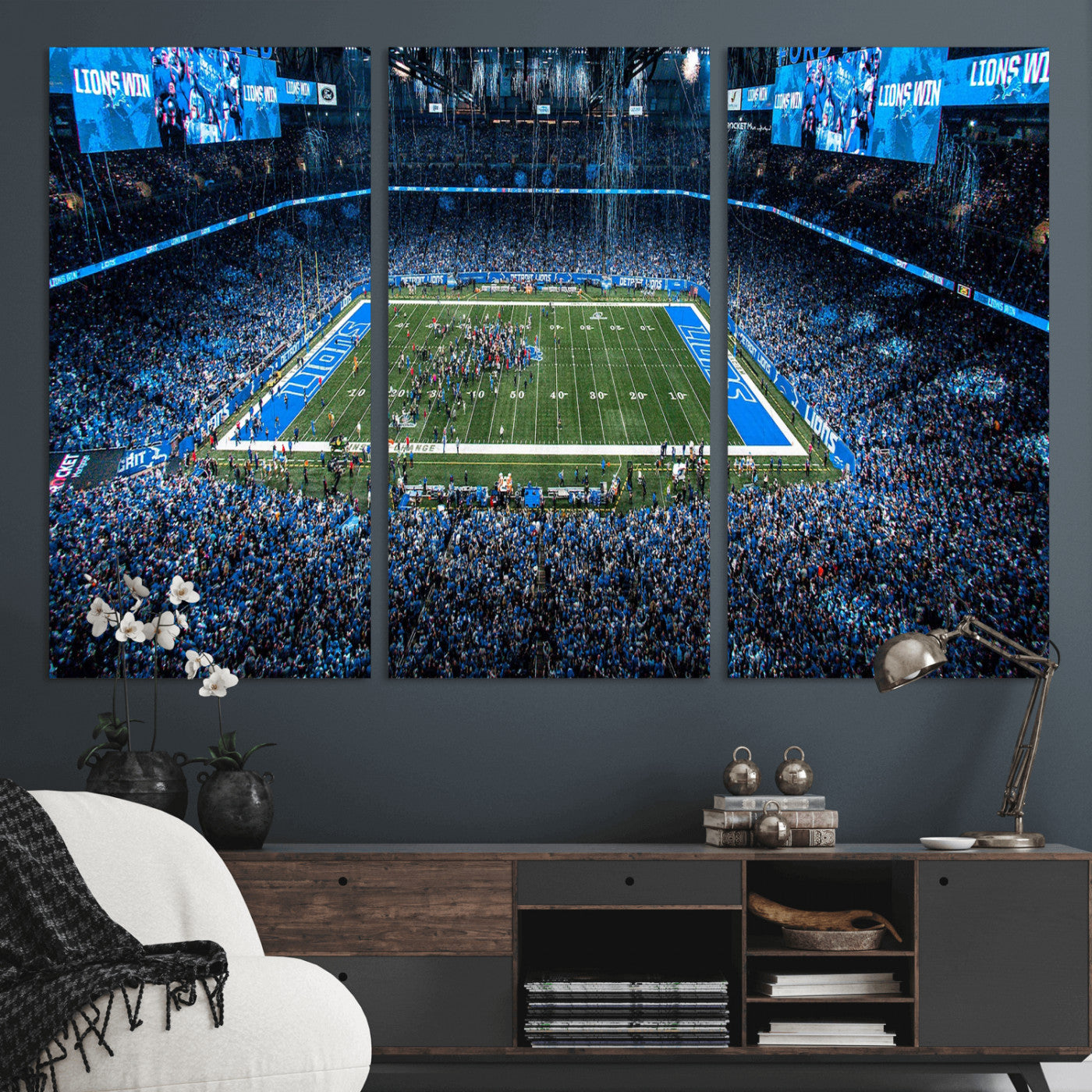 80882005-MGV-CV-36X24 - Detroit Lions Stadium Wall Art Canvas Print, Football Field Panorama Artwork, NFL Game Night Stadium Decor