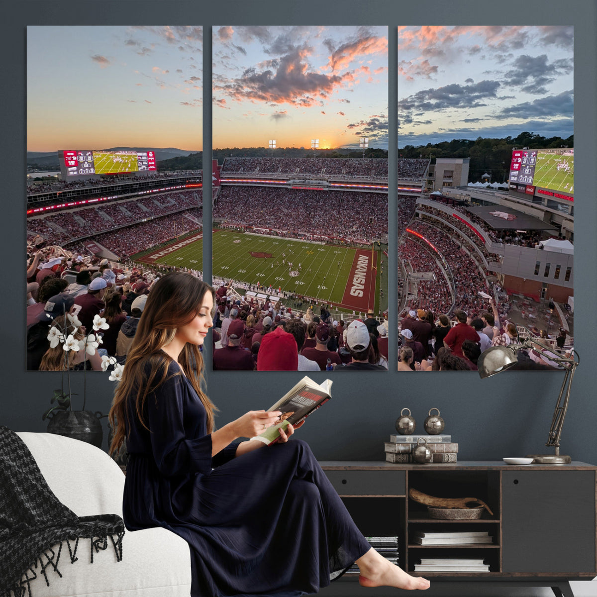 71837429-MGV-CV-36X24 - Donald W. Reynolds Razorback Stadium Wall Art Canvas Print – Arkansas Razorbacks Football Artwork for Home, Office, and Sports Room Decor