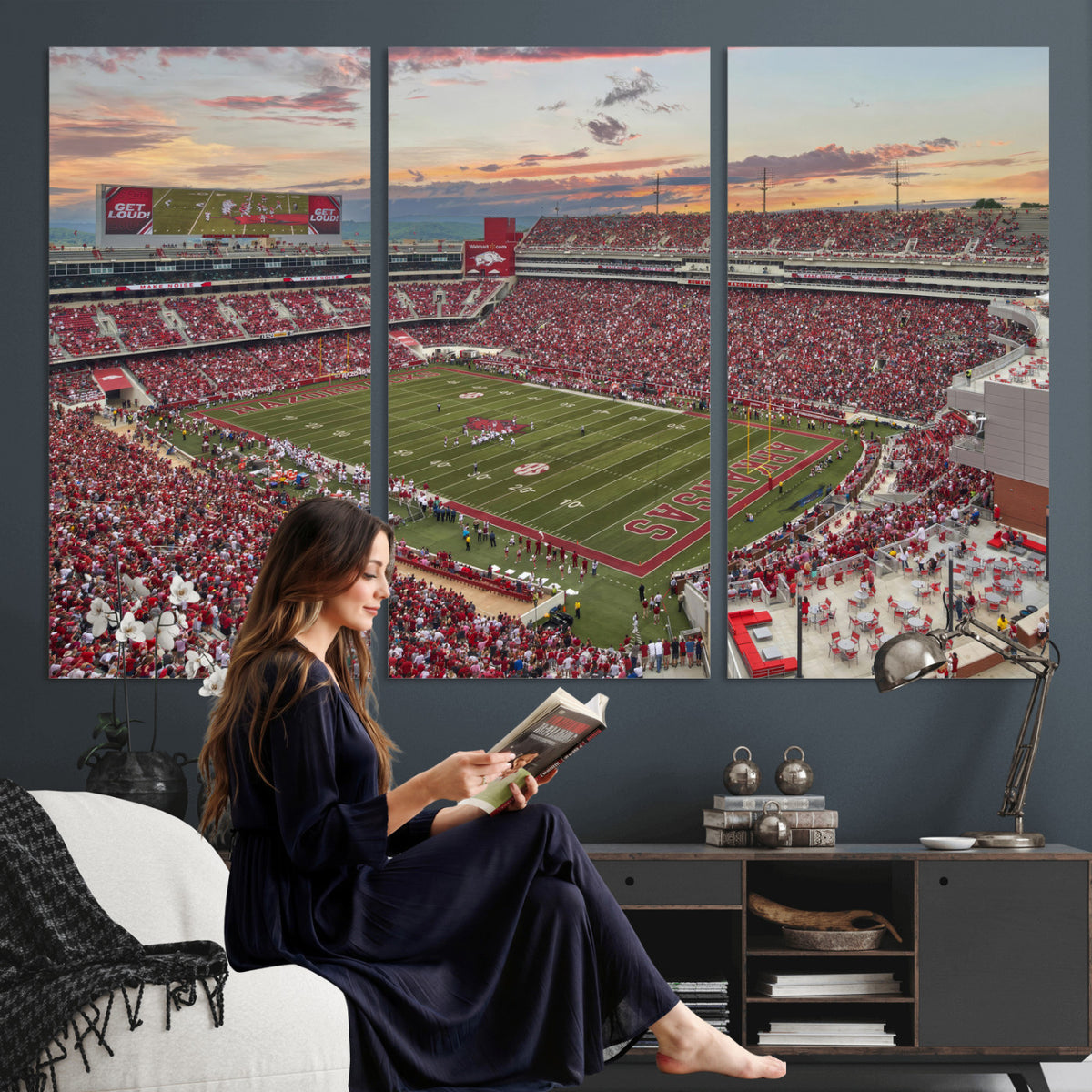 82233065-MGV-CV-36X24 - Donald W. Reynolds Razorback Stadium Wall Art Canvas Print – Arkansas Razorbacks Football Artwork for Home, Office, and Sports Room Decor
