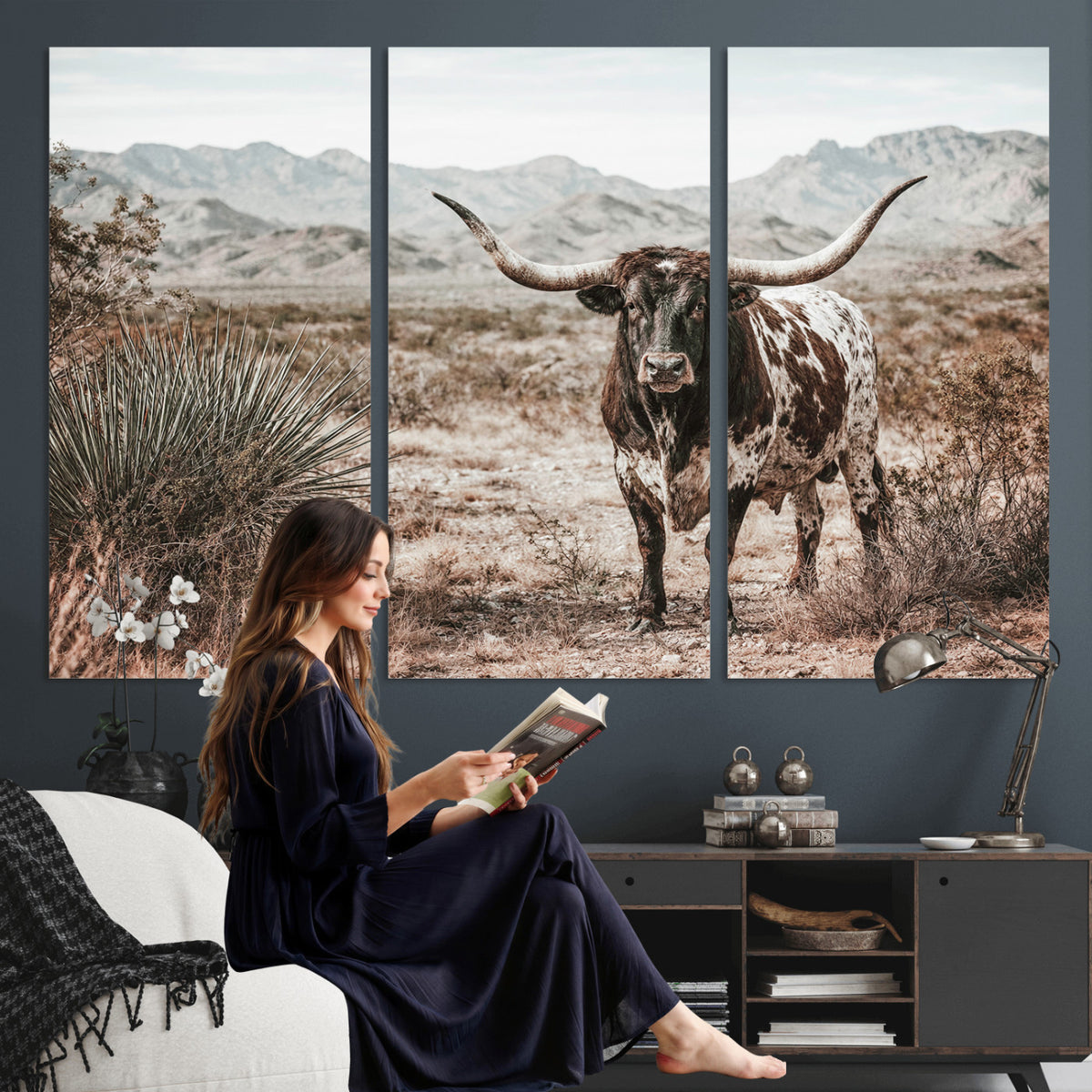 17622011H-MGV-CV-36X24 - Texas Longhorn Bull Wall Art Canvas Print, Western Farmhouse Cowboy Decor, Rustic Texas Ranch Cattle Artwork for Living Room Bedroom Office, Framed Wall Decor