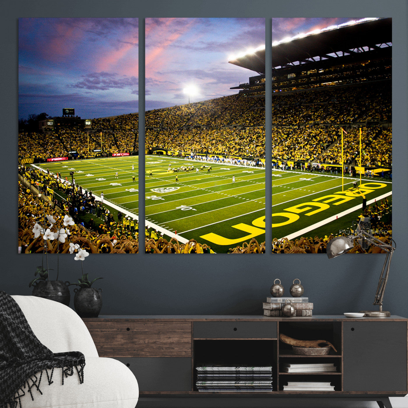 MGV-CV-48X32-3P - University of Oregon Ducks Football Team Print - Eugene Autzen Stadium Wall Art Canvas Print