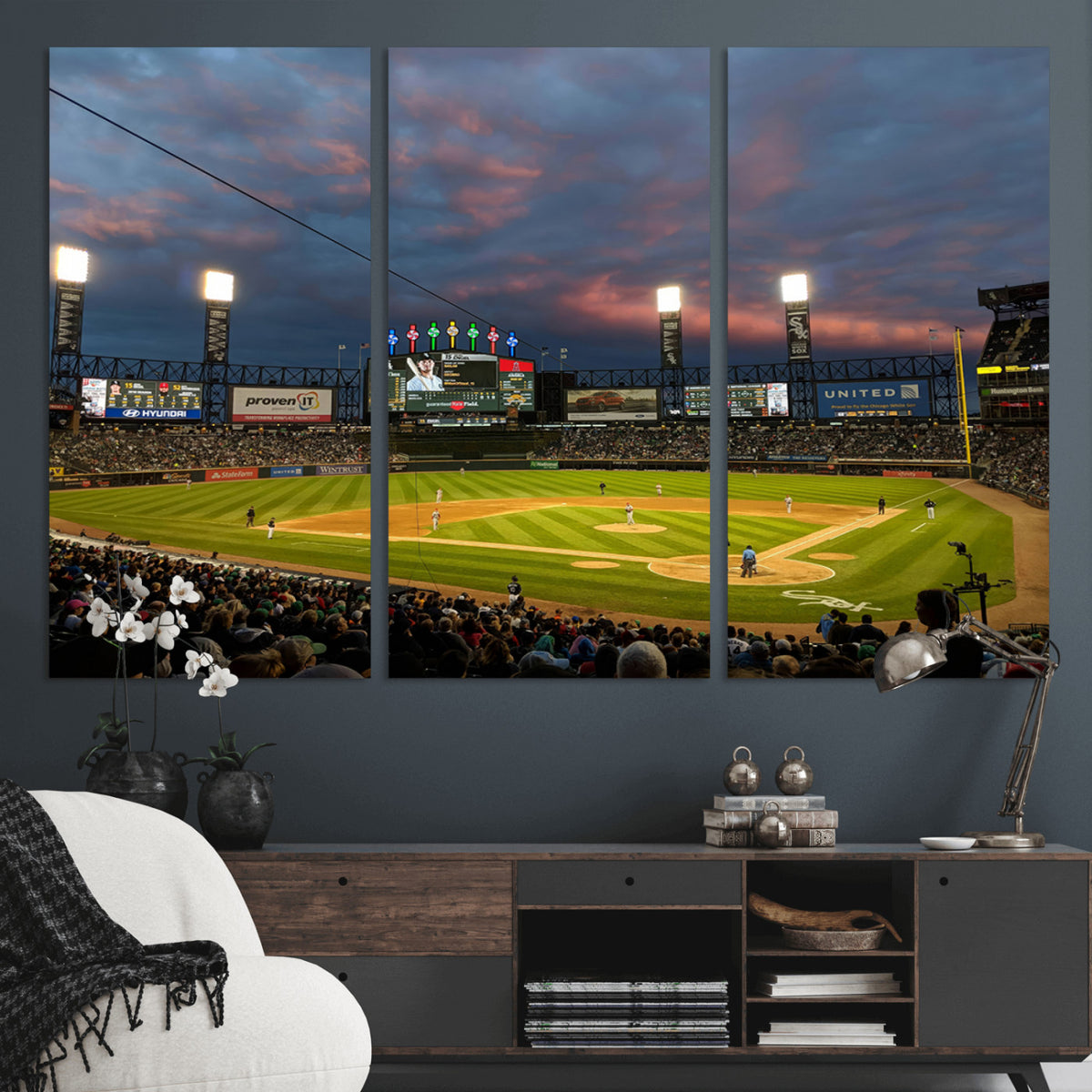 96063-MGV-CV-36X24 - Chicago White Sox Baseball Team Print Canvas, Guaranteed Rate Field, Framed and Ready to Hang