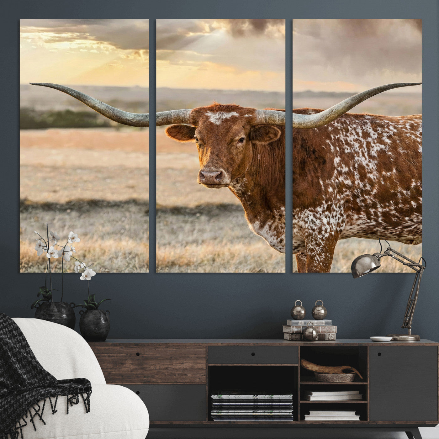 42715-MGV-CV-36X24 - Texas Longhorn Wall Art Canvas Print, Rustic Ranch Decor, Majestic Western Longhorn Cattle