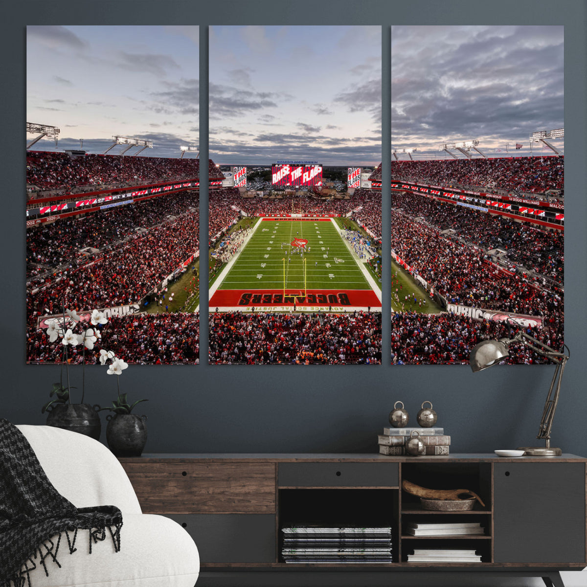 35698-MGV-CV-36X24 - Florida Tampa Raymond James Stadium Wall Art Canvas Print - NFL Football Stadium Print Canvas
