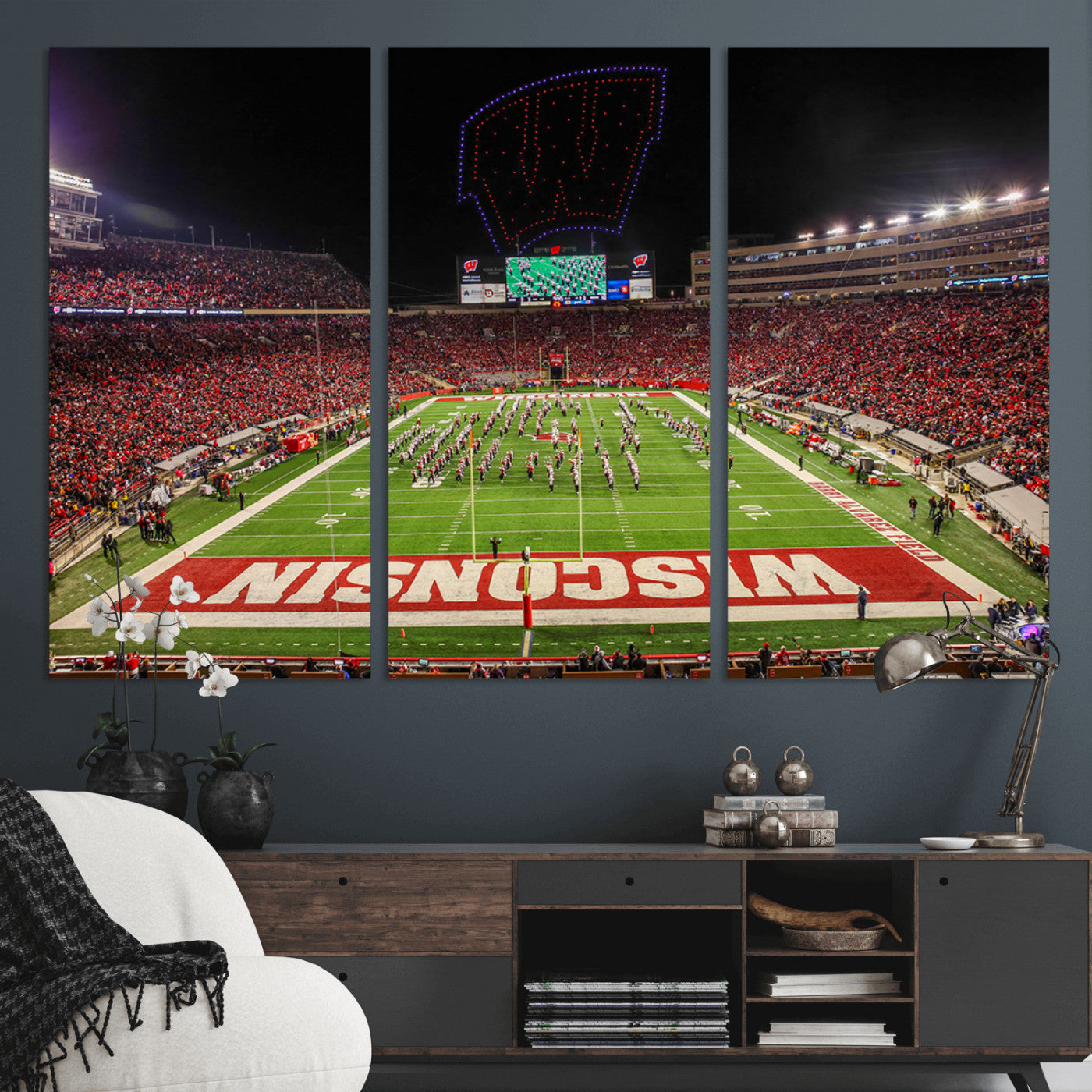 MGV-CV-48X32-3P - Wisconsin Badgers Football Team Print Canvas- Madison Camp Randall Stadium Wall Art Canvas Print