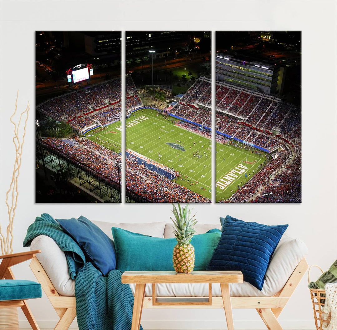 Florida Atlantic University Owls Football Team Print - Boca Raton FAU Stadium Wall Art Canvas Print