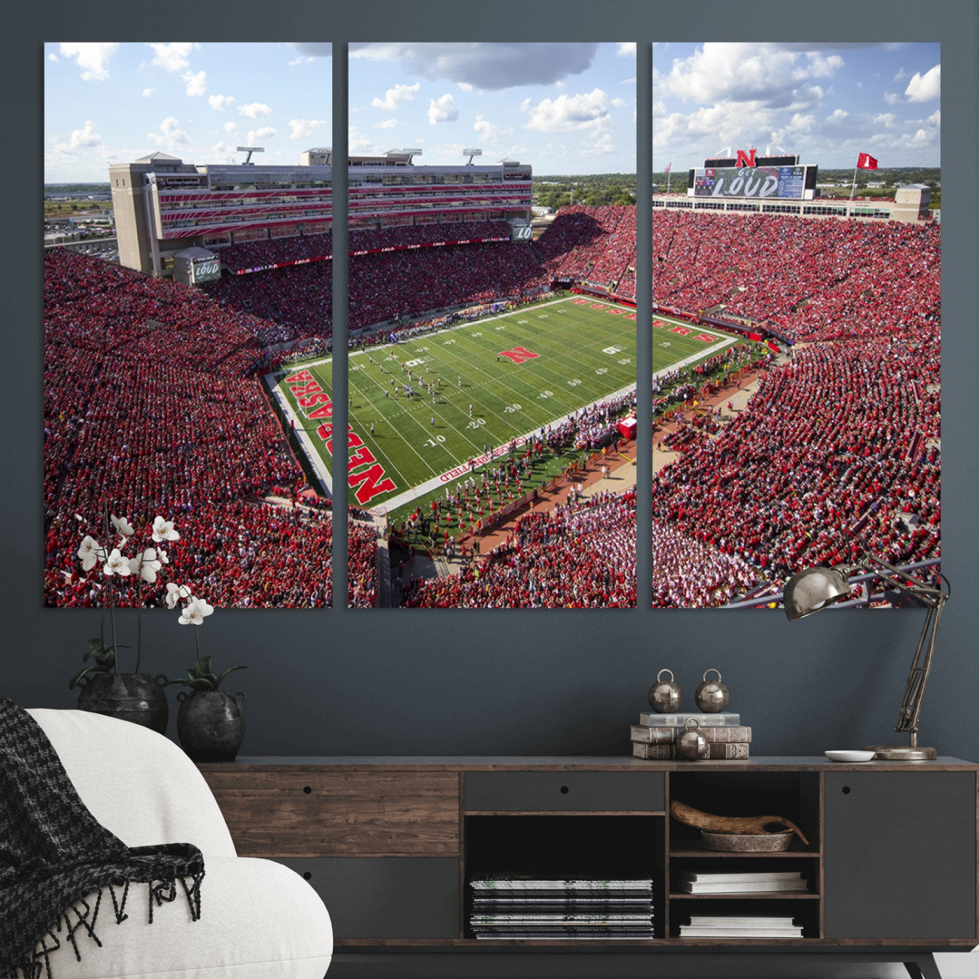 MGV-CV-48X32-3P - University of Nebraska Cornhuskers Football Team Print - Lincoln Memorial Stadium Wall Art Canvas