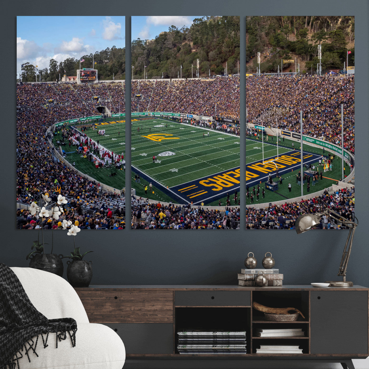 38054-MGV-CV-36X24-University of California Golden Bears Football Team Print - Berkeley California Memorial Stadium Art Canvas Print