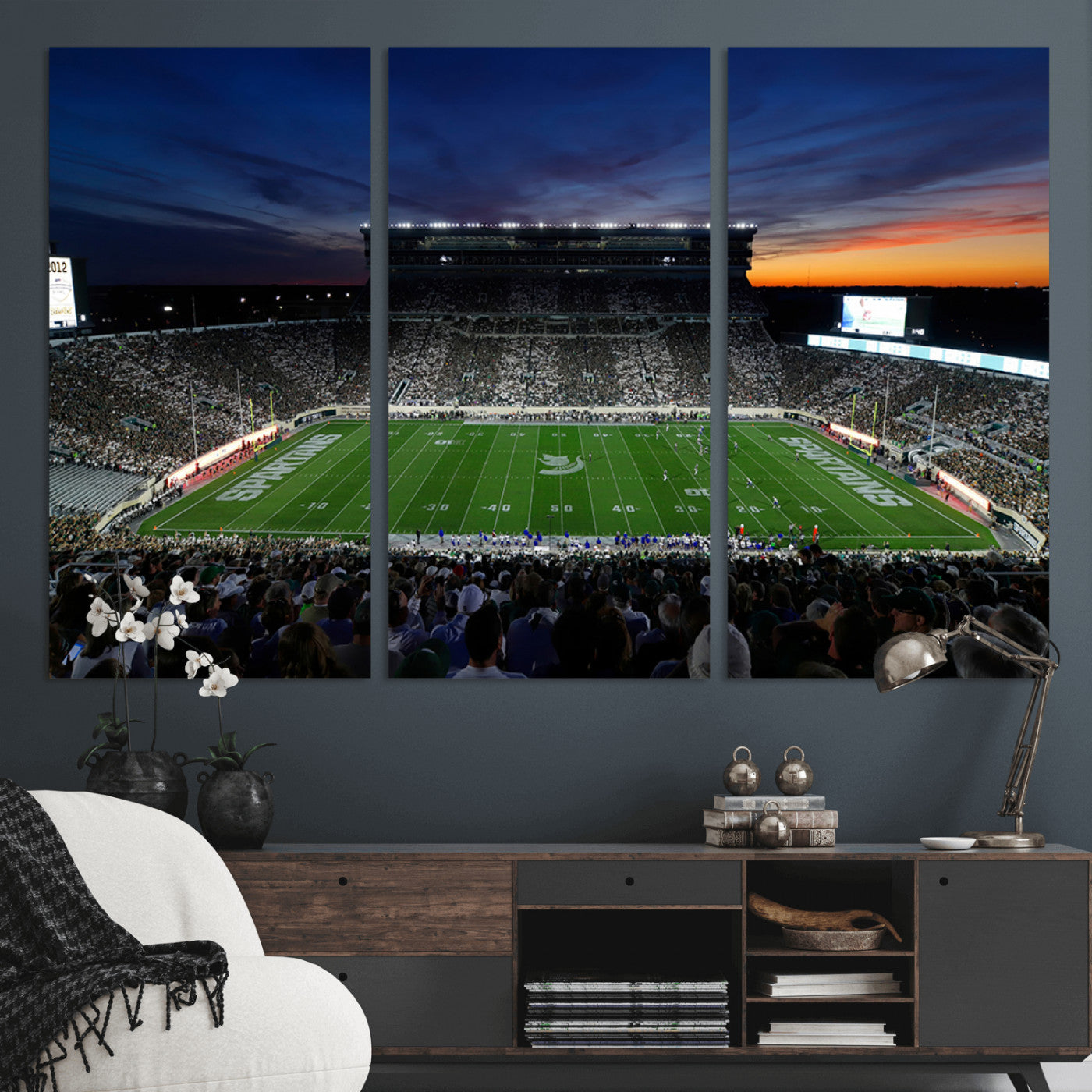 MGV-CV-48X32-3P - Michigan State Spartans Football Team Print - East Lansing Spartan Stadium Canvas Print