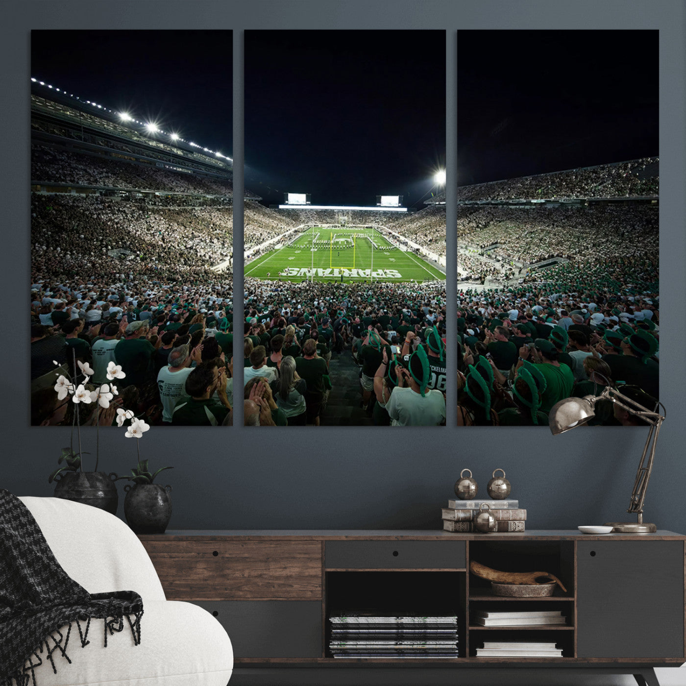 MGV-CV-48X32-3P - Framed Michigan State Spartans Football Team Print - East Lansing Spartan Stadium Wall Art Canvas