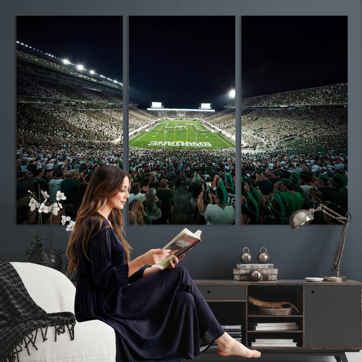 57523-PAN-FL-20X10 - Framed Michigan State Spartans Football Team Print - East Lansing Spartan Stadium Wall Art Canvas