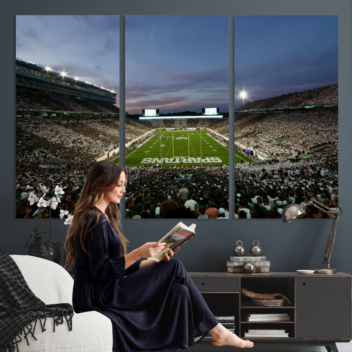 90831-PAN-FL-20X10 - Michigan State Spartans Football Team Print - East Lansing Spartan Stadium Canvas Print