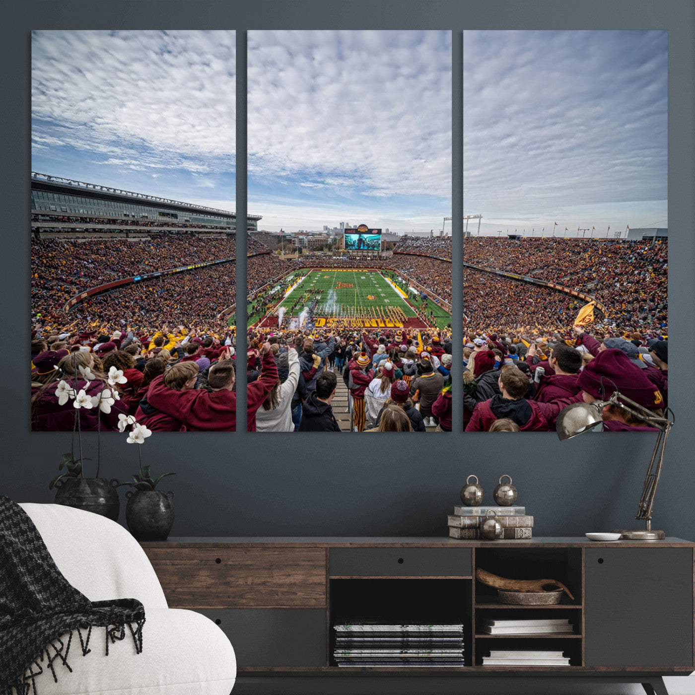 MGV-CV-48X32-3P - University of Minnesota Golden Gophers Football Team Print - Minneapolis Huntington Bank Stadium Art