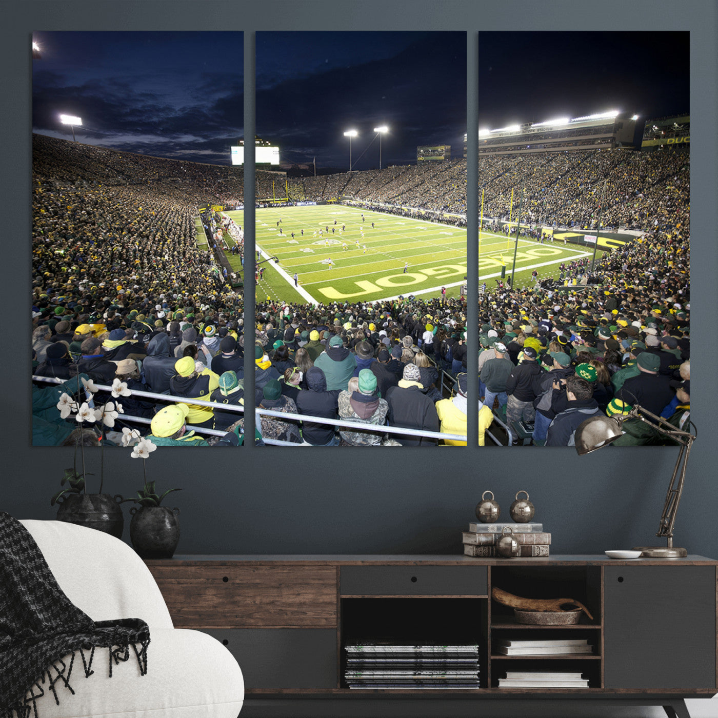 MGV-CV-48X32-3P - University of Oregon Ducks Football Team Print - Eugene Autzen Stadium Wall Art Canvas Print